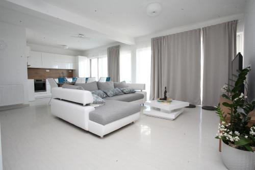 Villa-Apartments Karmel