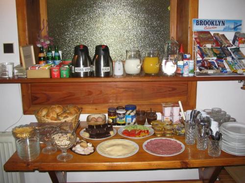 Jídlo v penzionu nebo okolí