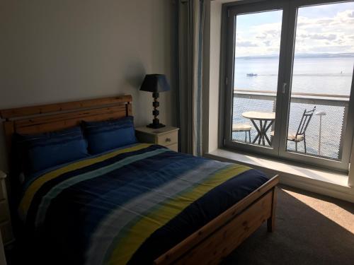 En eller flere senge i et værelse på Edinburgh Western Harbour
