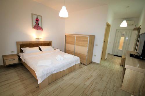 Gallery image of Aby sunrise in Orşova