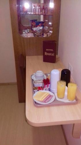 Jídlo v hodinového hotelu nebo okolí