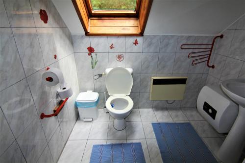 Koupelna v ubytování Penzion U kostela Mláka