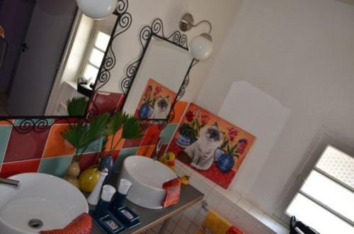 Photo de la galerie de l'établissement Gîte Le Chat Chez Qui J'habite, à Saint-Aubin-sur-Mer