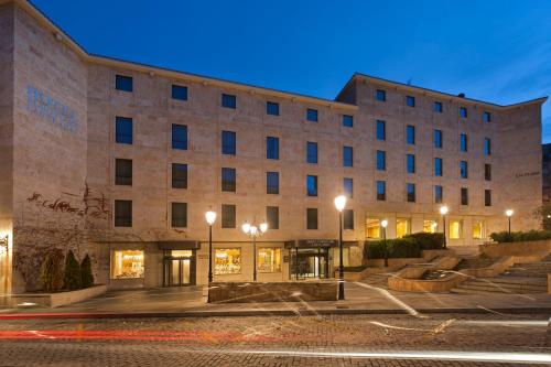 Eurostars Las Claras — Property building