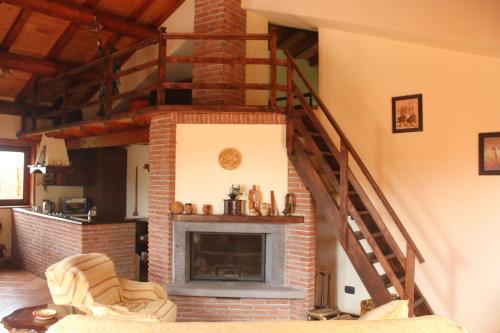 Фотография из галереи Mount Etna Chalet в городе Maletto