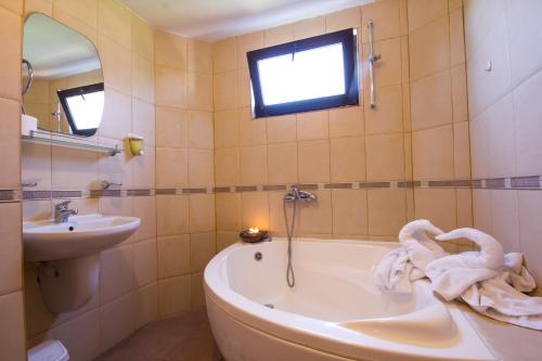 Gallery image of Coral Guest House in Obzor