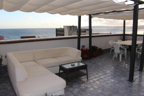 Attico Blu