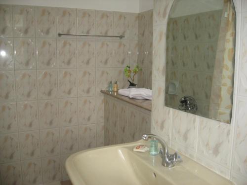 Koupelna v ubytování Rayan Tourist Villa