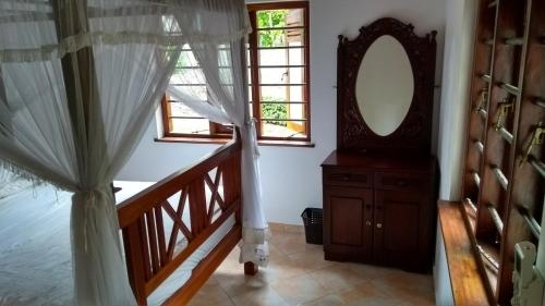 Foto de la galeria de Sandasaranay a Hikkaduwa