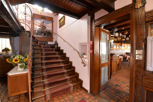 Gambar di galeri bagi Hotel Restaurant Dontenville di Châtenois
