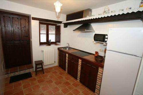 Nhà bếp/bếp nhỏ tại Casa Rural Calderon de Medina III