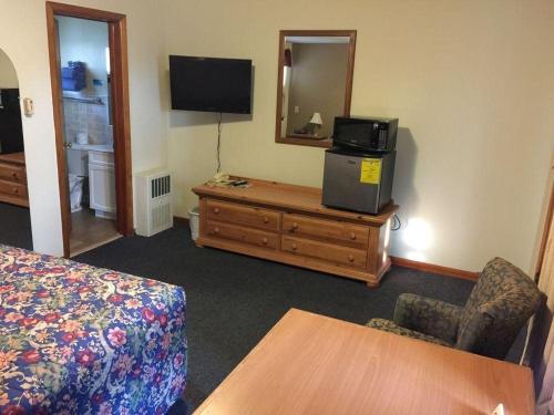 TV/trung tâm giải trí tại Welch Motel