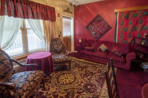 Χώρος καθιστικού στο All Seasons Inn