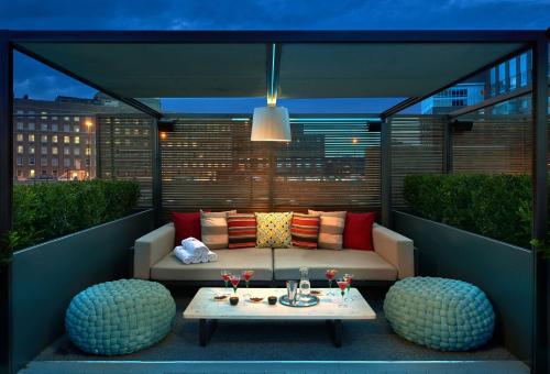 Revere Hotel Boston Common Image
