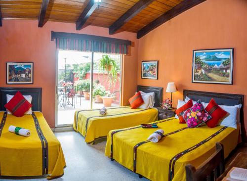 Gallery image of Hotel Casa Rustica by AHS in Antigua Guatemala