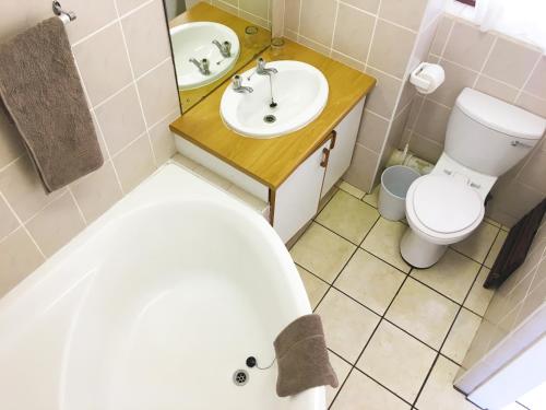 Koupelna v ubytování Dumela Margate Flat No 4