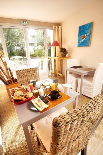 Gallery image of Carnac Lodge Hotel & Spa in Plouharnel