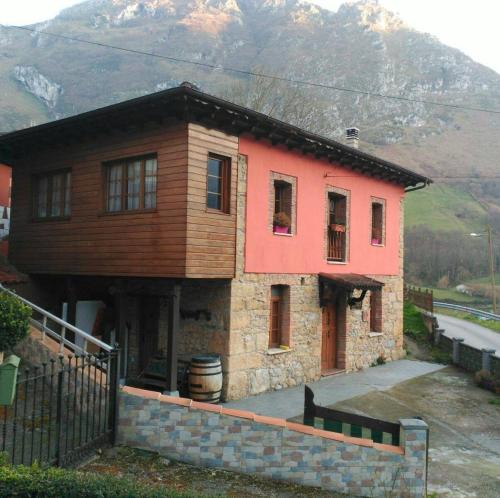 Γενική θέα στο βουνό ή θέα στο βουνό από  αυτή η εξοχική κατοικία