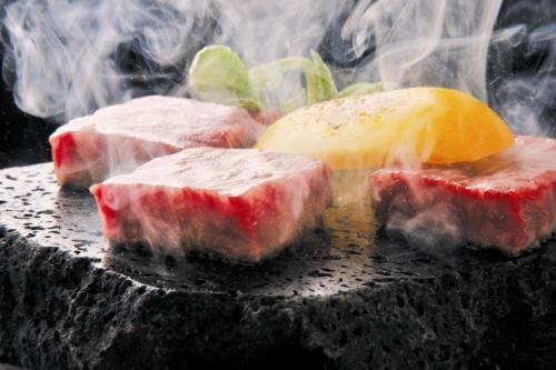 Makanan di atau berdekatan ryokan