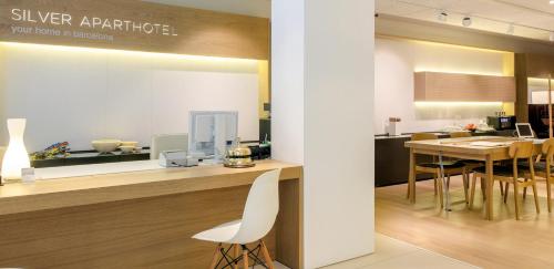 Aparthotel Silver photo 75