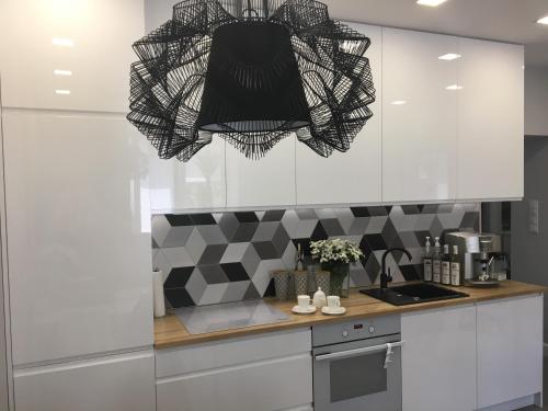 Family & Business Elegant Apartments KCK ul Astronautów Centrum Downtown - 3 Bedroom, Bath with Hydromassage, Parking