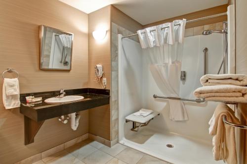 Kupaonica u objektu Canalta Hotel Shaunavon