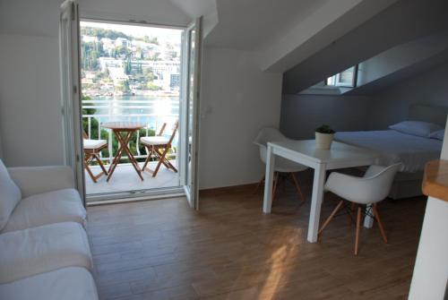 Splendid Studio Apartment