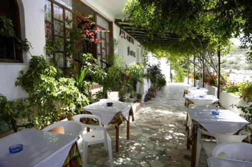 Restoran ili neka druga zalogajnica u objektu Atlantis Hotel