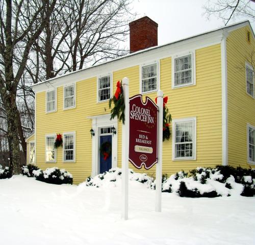 Gallery image of Colonel Spencer Inn in Campton