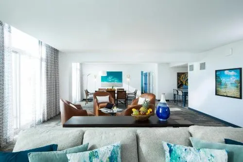 Universal's Loews Sapphire Falls Resort photo 19