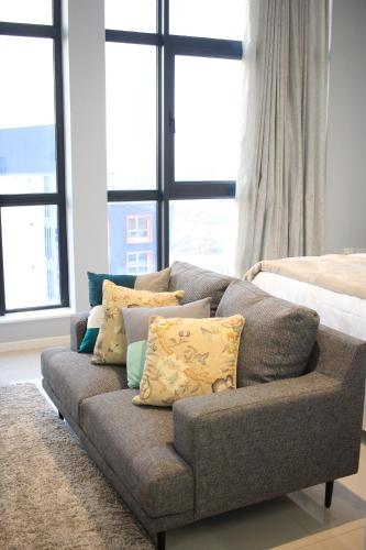 Zona d'estar a Tower Bliss Apartment