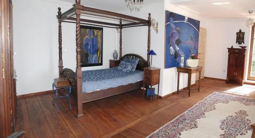 Кровать или кровати в номере Residenz Villa Kult