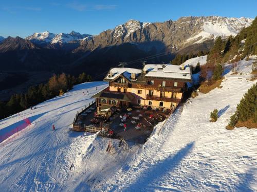 Chalet Dei Rododendri durante o inverno