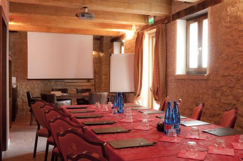 Konferenční prostory v ubytování Oste del Castello Wellness & Bike Hotel