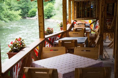 Imagen de la galería de Rafting Kamp Dvije Vrbe, en Foča