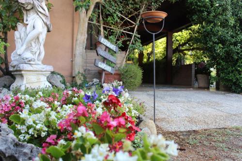 Gallery image of da elio in Piegaro