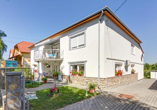 Ilona Apartman Hévíz – Photos 2