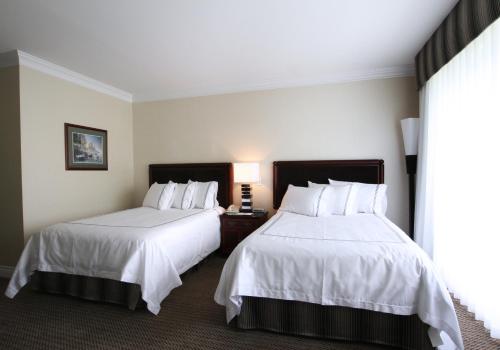 Granville Island Hotel Image