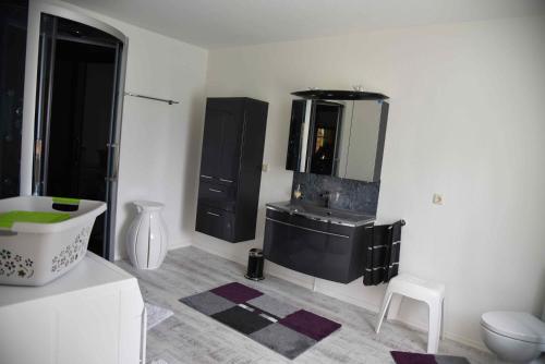 Ένα μπάνιο στο Ferienhaus Biene