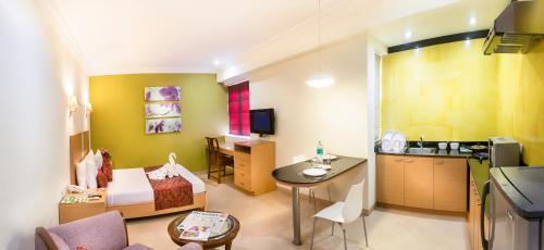 Gallery image of The Lotus Apartment hotel, Burkit Road in Chennai