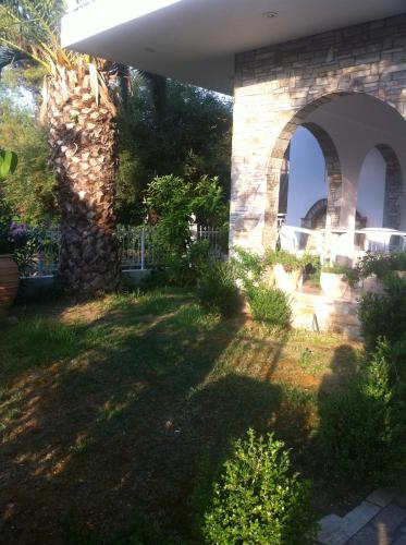 Φωτογραφία από το άλμπουμ του Pefki Villas στο Πευκί