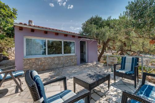 Φωτογραφία από το άλμπουμ του Holiday home Nikol σε Veli Lošinj