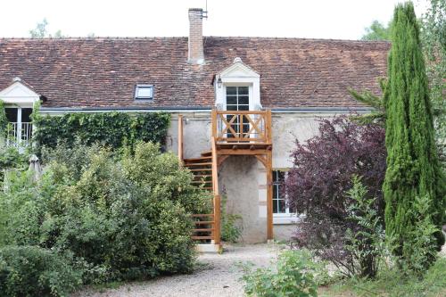 Κήπος έξω από το Maison d'hôtes Moulin du Bas Pesé