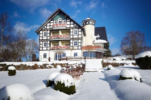 Galeriebild der Unterkunft Pension und Ferienwohnung Schütte in Schmallenberg