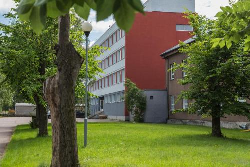 Zahrada ubytování EHE Hostel