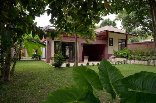 Gallery image of Villa Itam in Ko Lanta