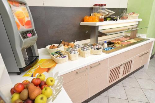 Jídlo v hotelu nebo okolí