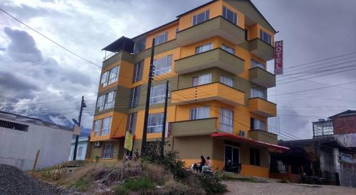 Budova, kde se hotel nachází