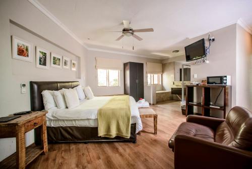 Μια τηλεόραση ή/και κέντρο ψυχαγωγίας στο Zebrina Guest House