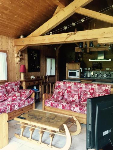 Η κουζίνα ή μικρή κουζίνα στο Chalet les Chouettes